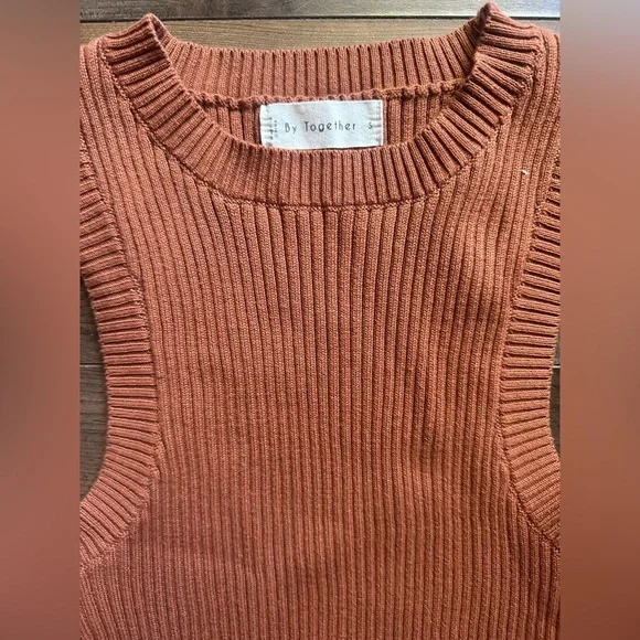 By Together Ribbed Sweater Tank | Size S | Rust / Cinnamon Brown - Picture 3 of 5